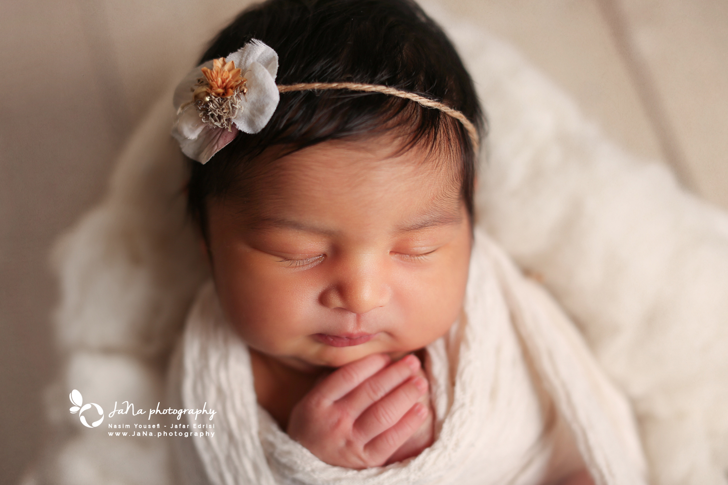 Vancouver newborn photography | Rayah