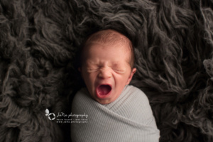 vancouver_newborn_photography_Illya_16