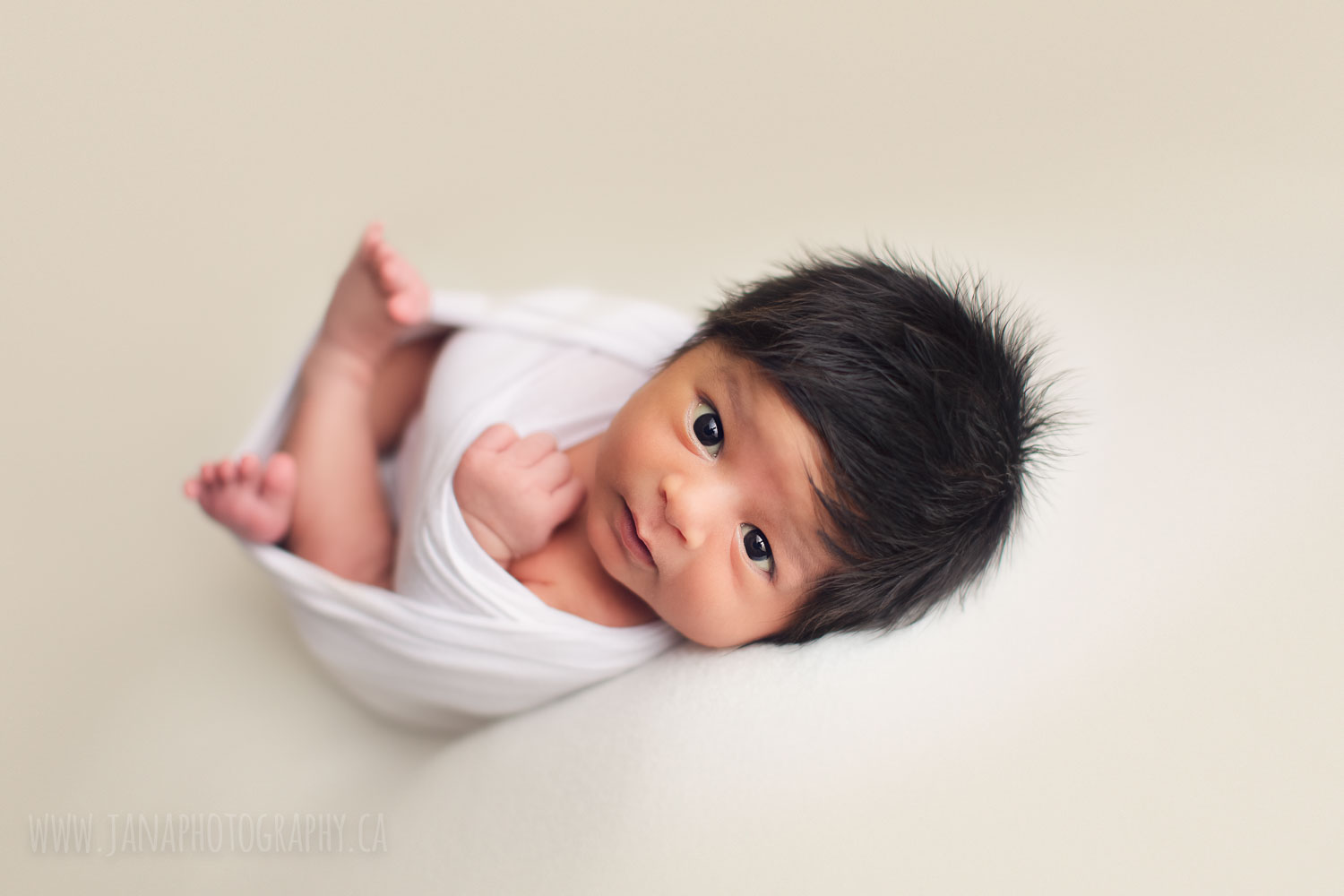 cutest baby photo - newborn open eyes boy - jana photography - vancouver