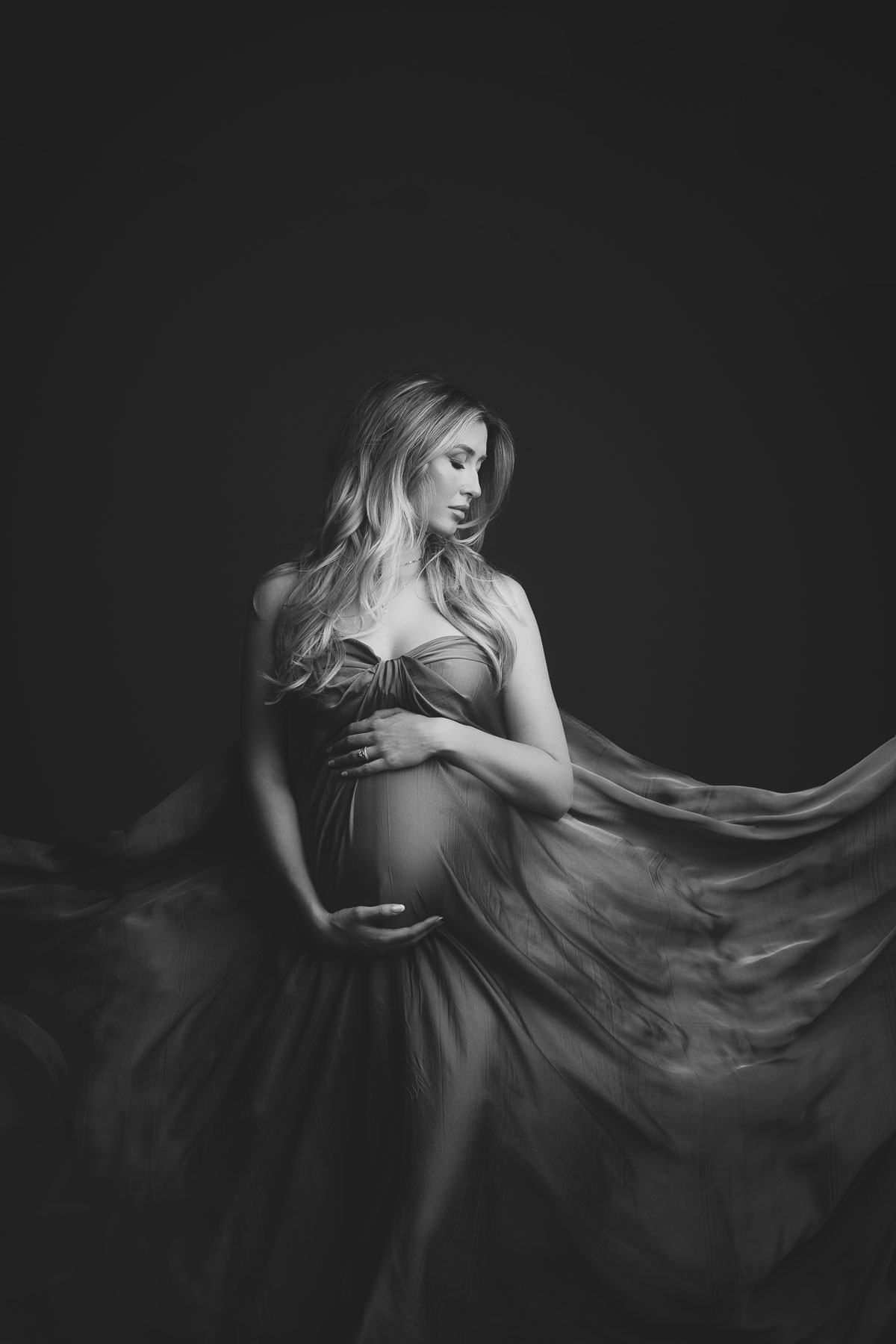 stunning pregnancy photo to make you fell special as you are